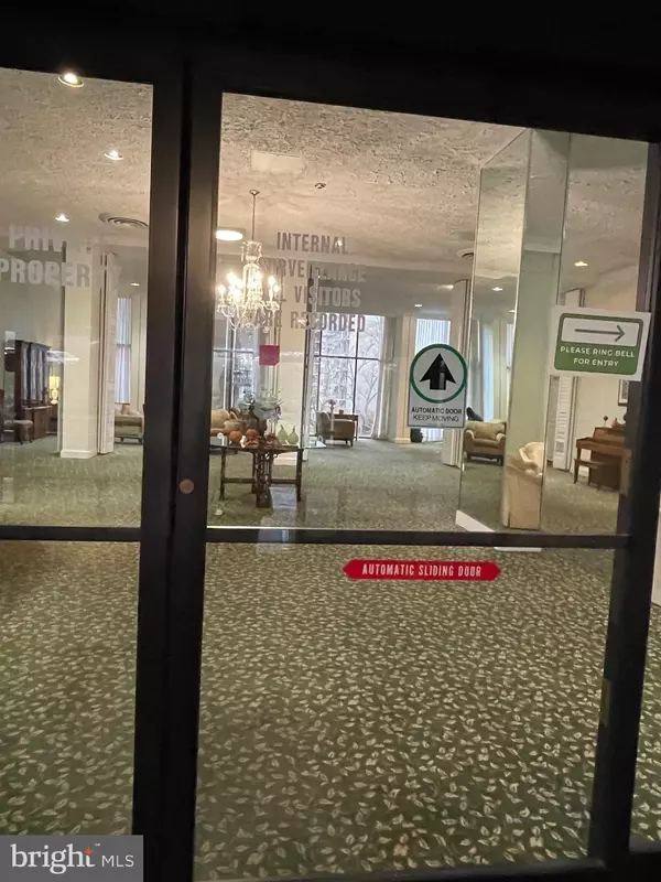 College Park, MD 20740,6100 WESTCHESTER PARK DR #406