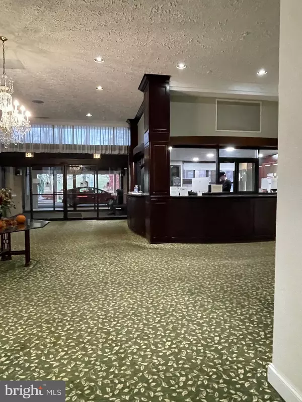 College Park, MD 20740,6100 WESTCHESTER PARK DR #406