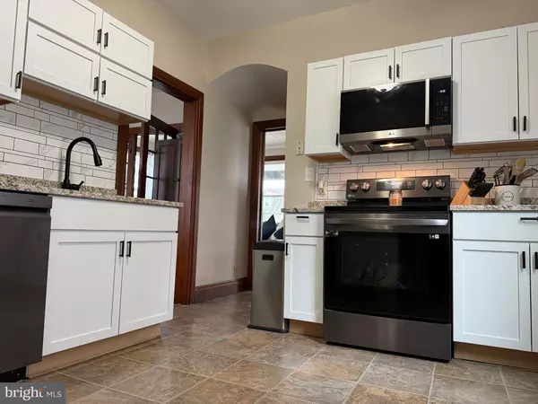 Palmyra, PA 17078,425 E MAPLE ST