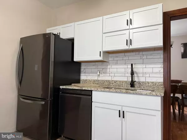 Palmyra, PA 17078,425 E MAPLE ST