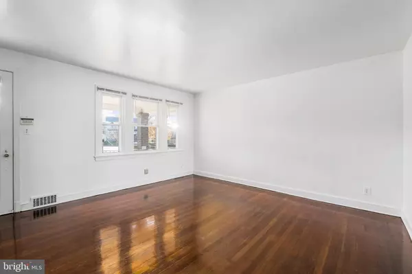 Washington, DC 20020,1824 T ST SE