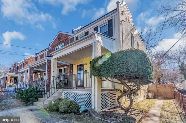 Washington, DC 20019,4011 BLAINE ST NE #1