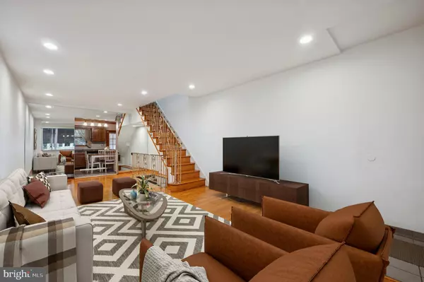 Philadelphia, PA 19147,1434 S CLARION ST