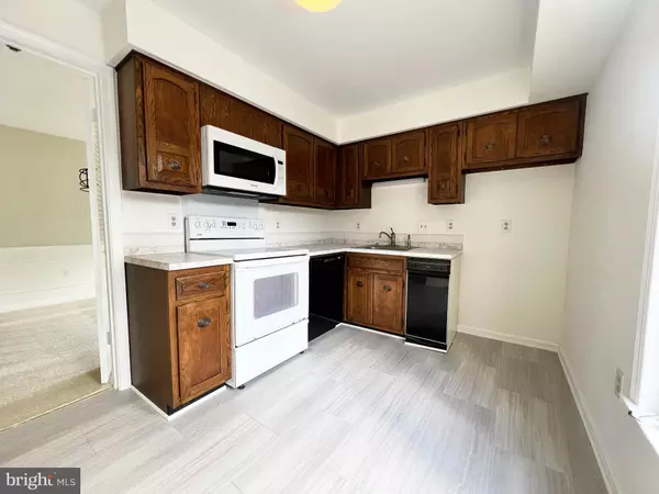 Alexandria, VA 22311,2699 CENTENNIAL CT