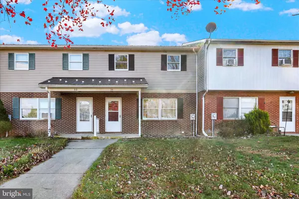 34 SURREY DR, Chambersburg, PA 17202