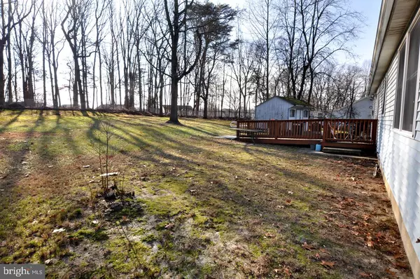 Woodbury, NJ 08096,818 MAIL AVE