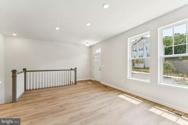 Damascus, MD 20872,10173 KINGS GROVE WAY