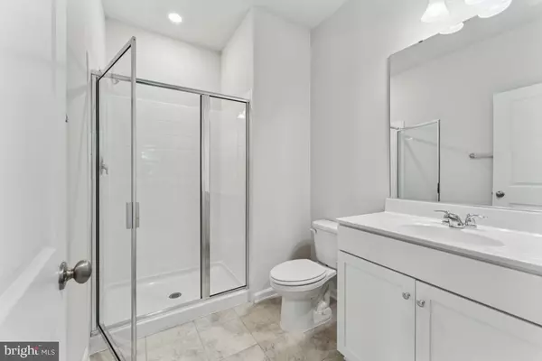 Damascus, MD 20872,26452 SIR JAMIE TER