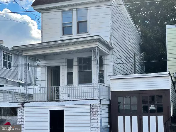 340 E 5TH ST, Mount Carmel, PA 17851