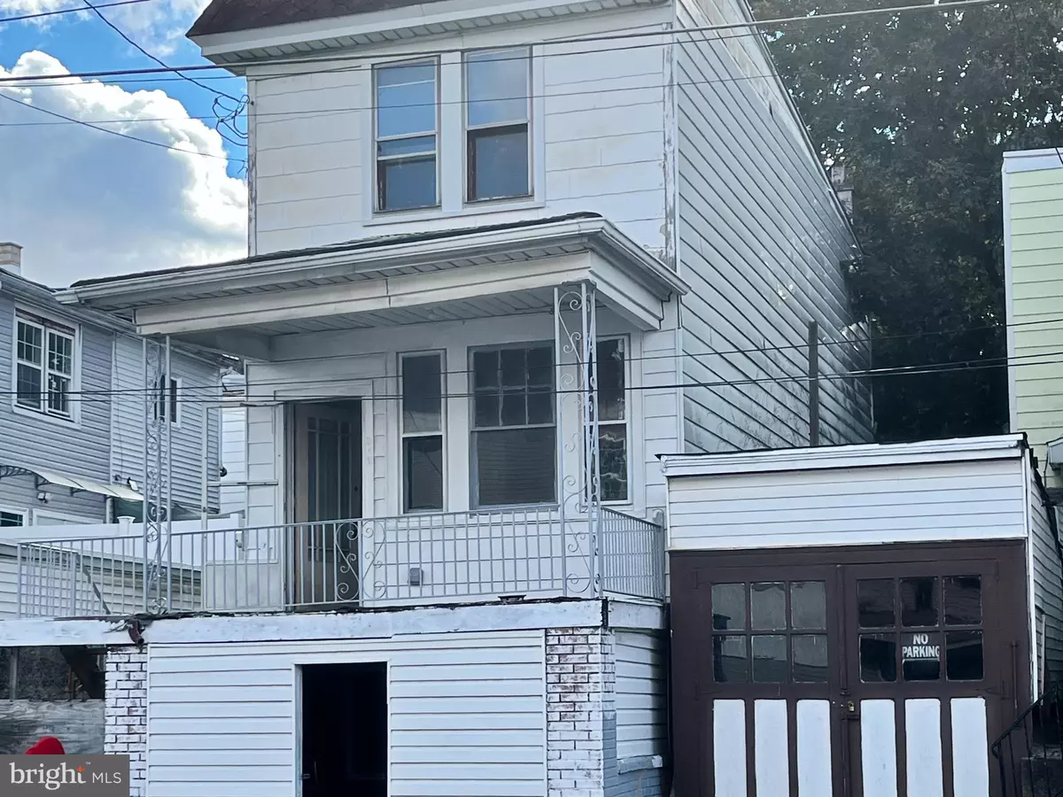 Mount Carmel, PA 17851,340 E 5TH ST