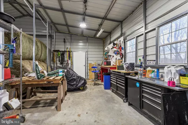 Shepherdstown, WV 25443,160 OTTER RUN PLACE