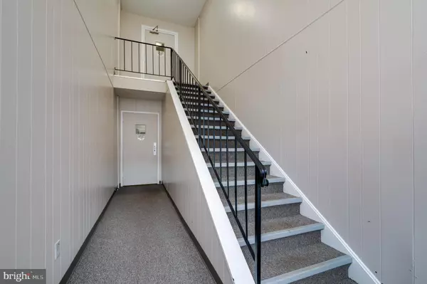 Reading, PA 19610,2912 STATE HILL RD #B-2