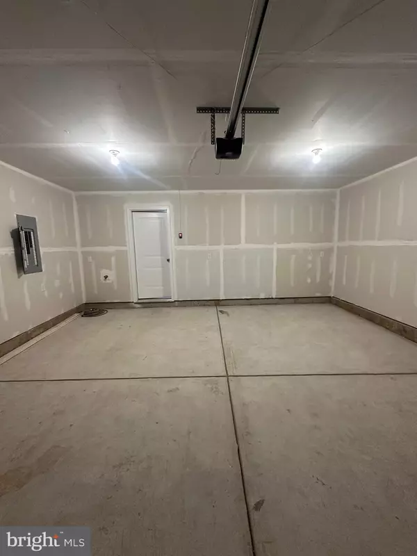 Bridgeport, PA 19405,1 ATKINS DR