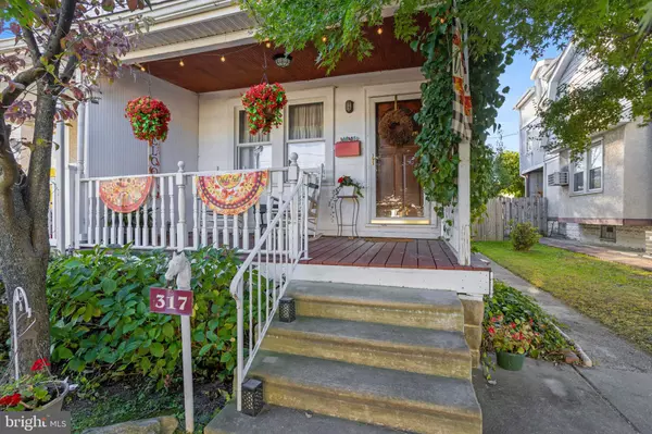 317 N LLANWELLYN AVE, Glenolden, PA 19036