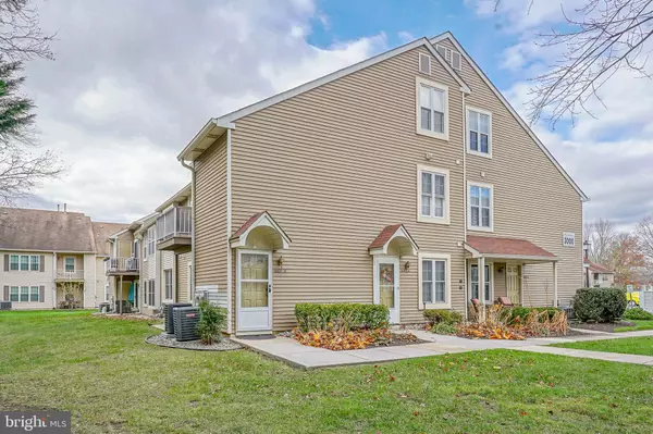 Mount Laurel, NJ 08054,3004-B HEATHERSTONE CT