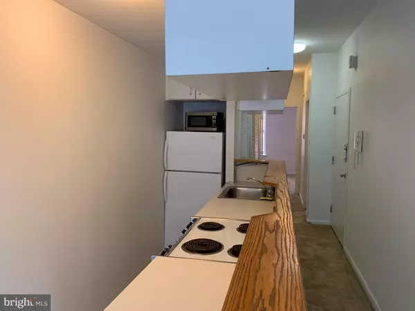 Philadelphia, PA 19107,1203 LOCUST ST #2F