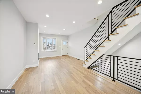 Philadelphia, PA 19134,2869 ARAMINGO AVE