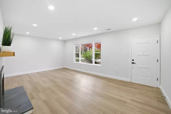 Fort Washington, MD 20744,12806 MONROE AVE