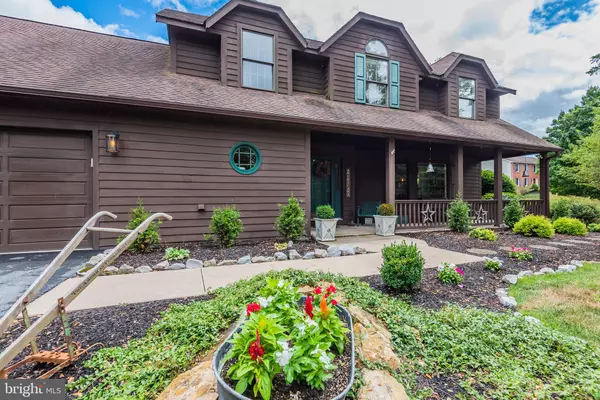 Mechanicsburg, PA 17050,21 SKYLINE DR