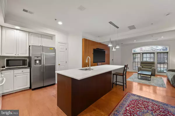 Gaithersburg, MD 20877,589 ODENDHAL AVE #589