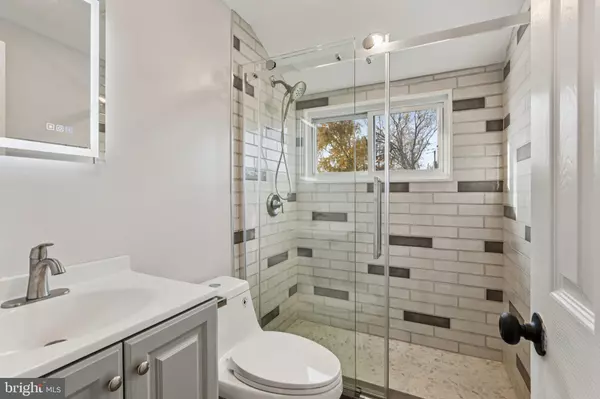 Levittown, PA 19056,47 PLUMBRIDGE DR