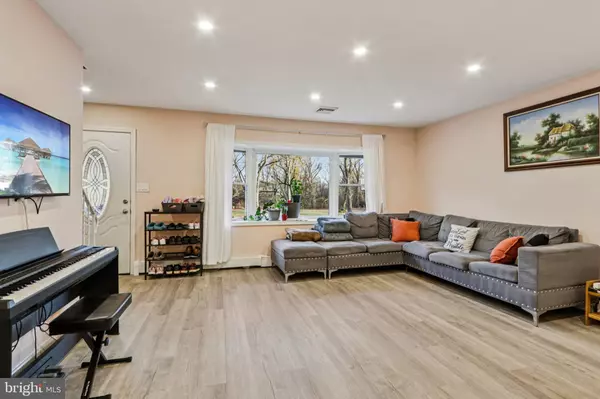 Levittown, PA 19056,47 PLUMBRIDGE DR