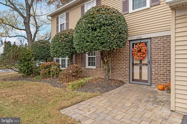 Herndon, VA 20170,1716 SADLERS WELLS DR