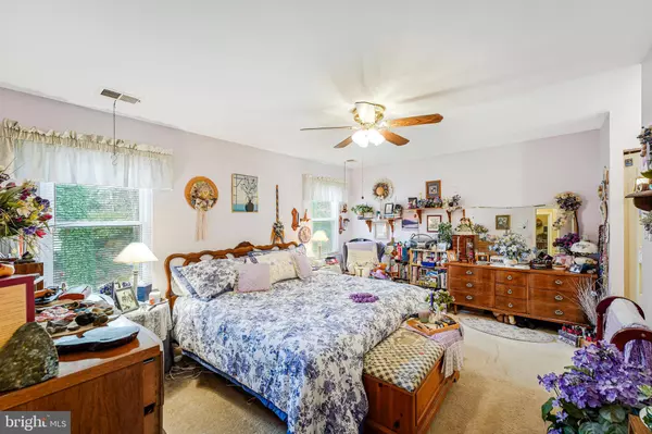 Herndon, VA 20170,1716 SADLERS WELLS DR