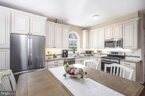 Lafayette Hill, PA 19444,7 PLUM CT