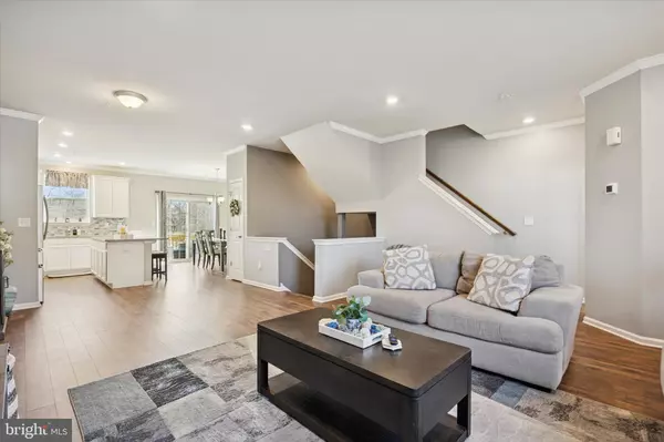 Quakertown, PA 18951,103 EDGEWATER CT