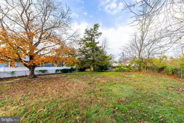 Williamstown, NJ 08094,18 BODINE AVE