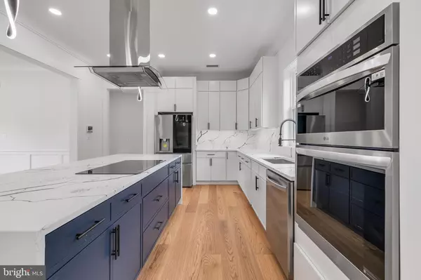 Alexandria, VA 22306,2817 DEREK RD