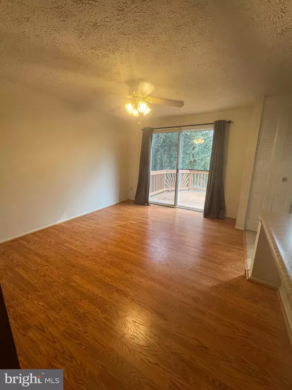 Pasadena, MD 21122,3621 SEAFORD CT #B