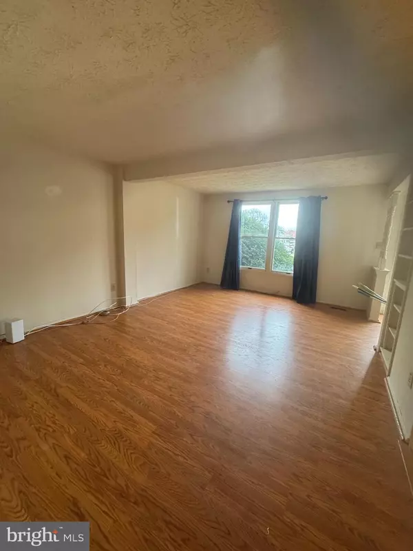 Pasadena, MD 21122,3621 SEAFORD CT