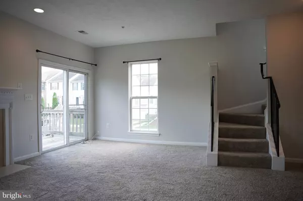 Glen Burnie, MD 21061,116 HEATHER STONE WAY #39