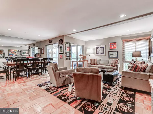 Baltimore, MD 21208,23 STONEHENGE CIR #23-12