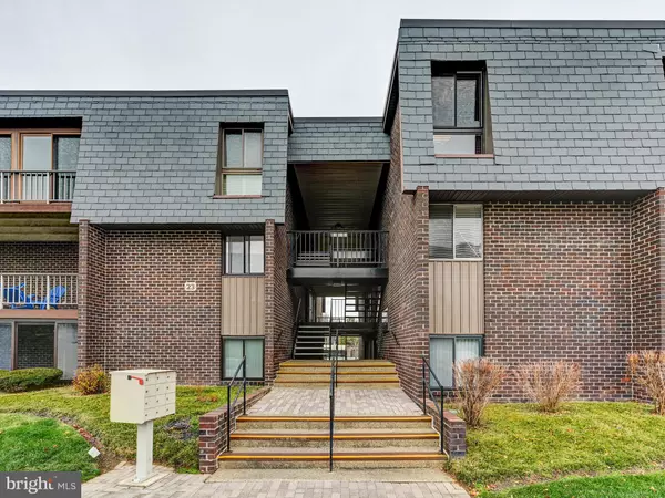 Baltimore, MD 21208,23 STONEHENGE CIR #23-12