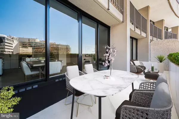 Washington, DC 20037,2500 VIRGINIA AVE NW #715