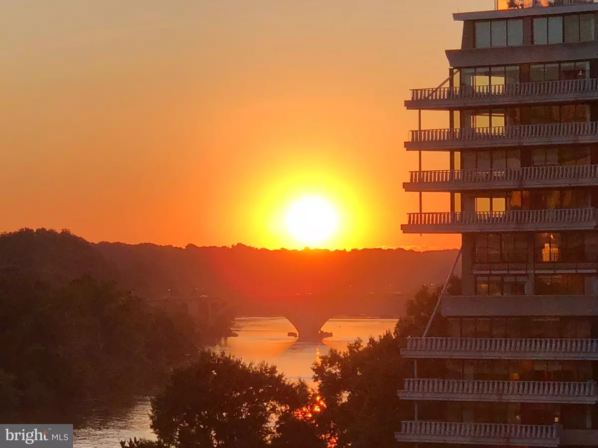 Washington, DC 20037,2500 VIRGINIA AVE NW #715