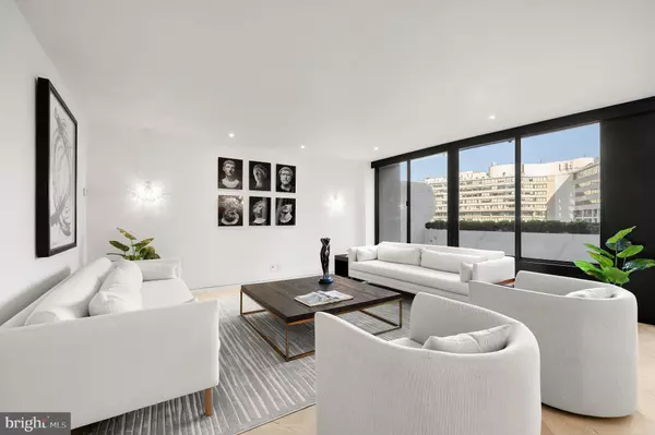 Washington, DC 20037,2500 VIRGINIA AVE NW #715