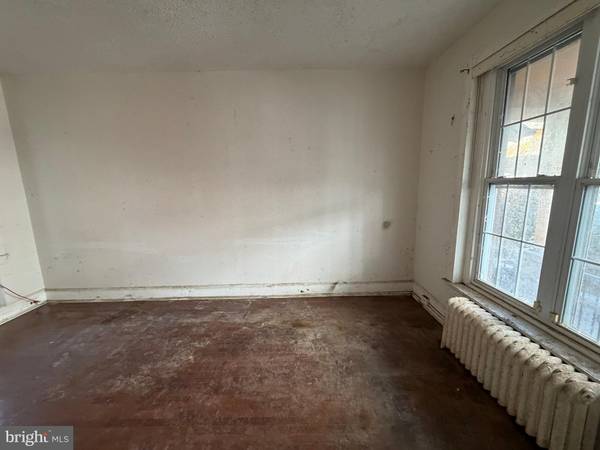 Philadelphia, PA 19140,1602 ROWAN ST