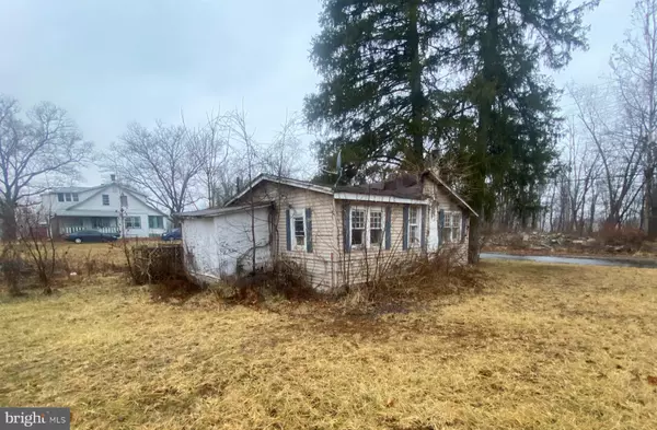 Muncy, PA 17756,144 MECHANIC ST E