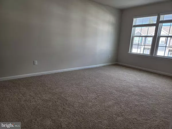 Luray, VA 22835,212 CATERPILLAR DR