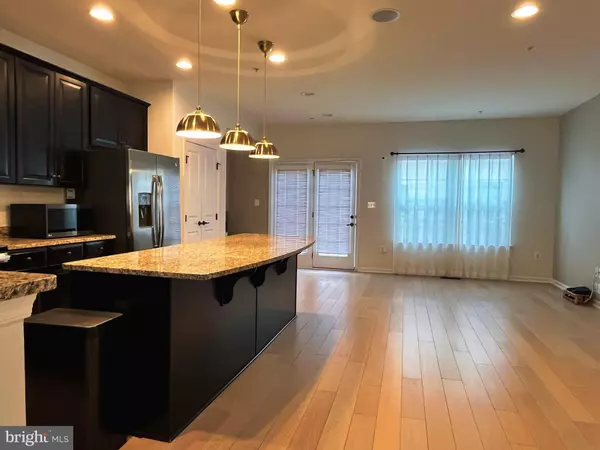 Greenbelt, MD 20770,5428 STREAM BANK LN