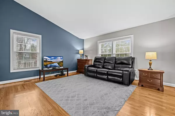 Manassas, VA 20110,10286 S GRANT AVE