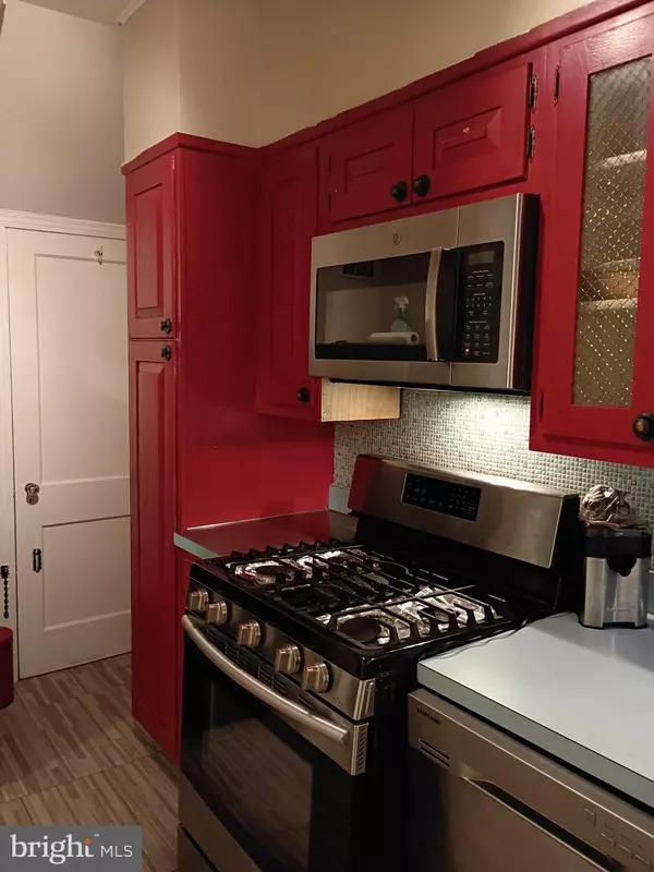 Washington, DC 20012,323 WHITTIER ST NW