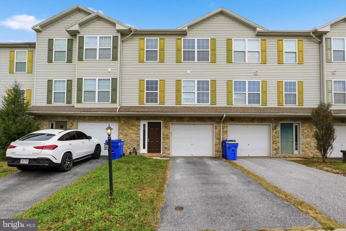 York, PA 17404,645 FISHER DR