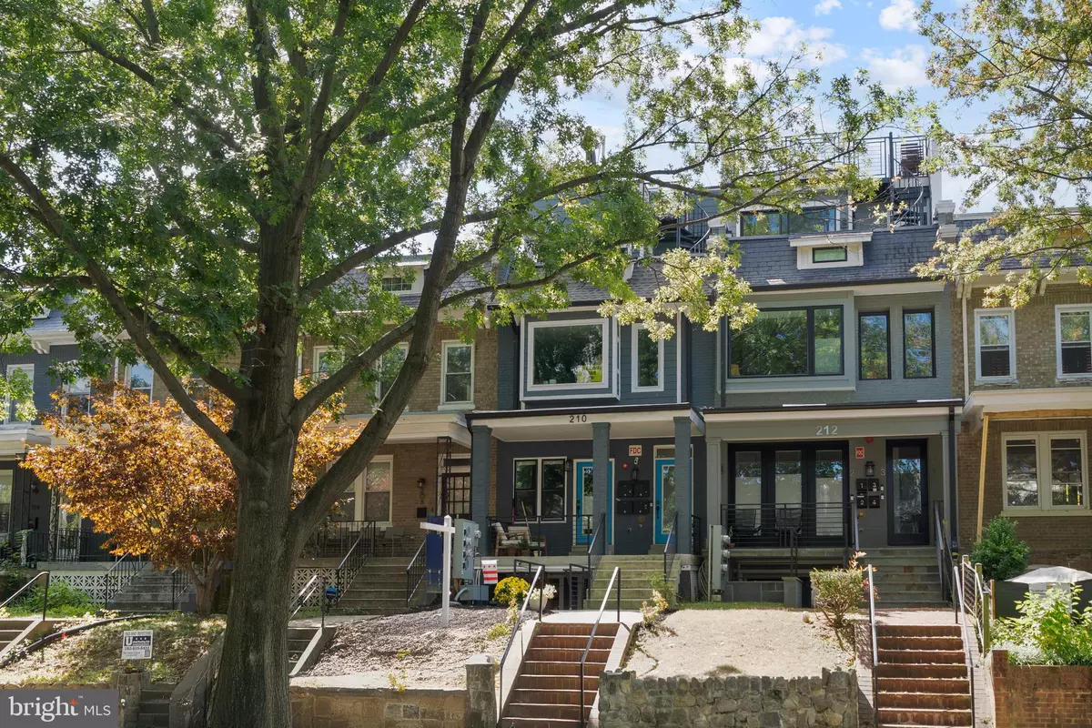 Washington, DC 20011,210 VARNUM ST NW #1