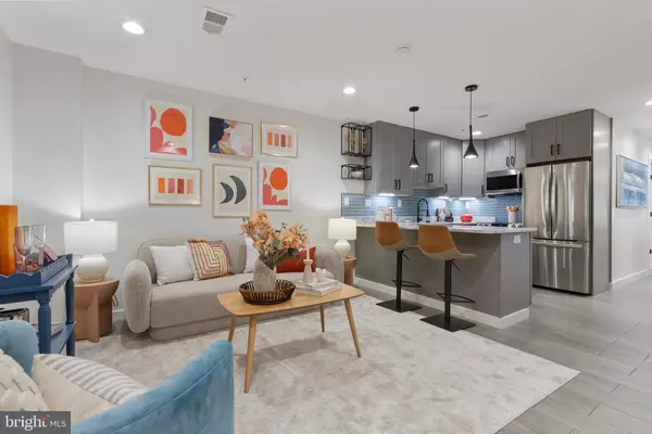 Washington, DC 20011,210 VARNUM ST NW #1