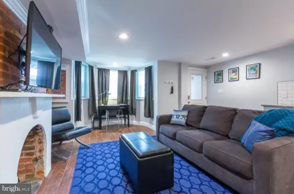 Washington, DC 20001,10 N ST NW #STREET LEVEL